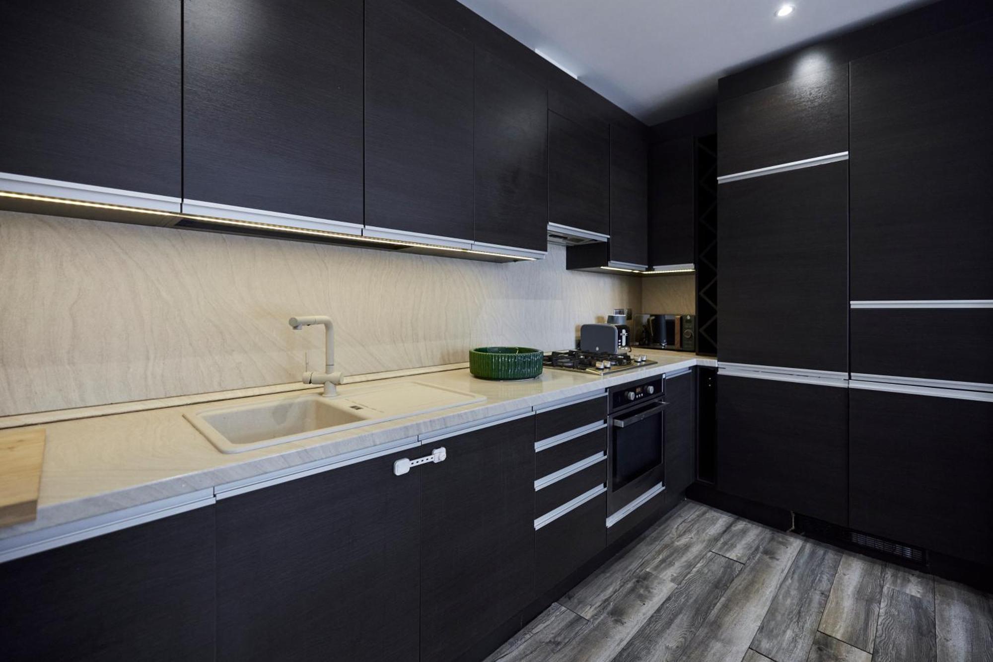 The Wembley Hideaway - Bright 2bdr Flat Londra